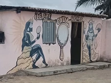 Imagem - Após ameaças de morte, terreiro de cidade na Bahia é incendiado e alvo de disparos de arma