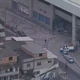 Imagem - Ataque a tiros de fuzil deixa dois moradores de rua mortos e um ferido perto de metrô