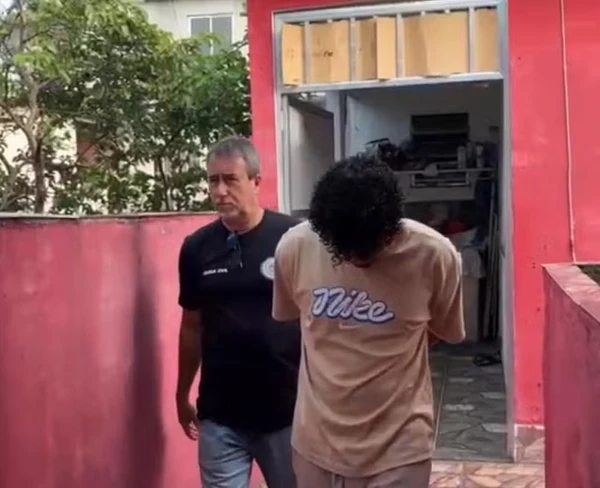 Carlos Cardoso Faria, o MC Estudante, foi preso