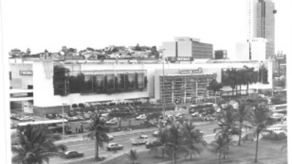 Iguatemi na década de 90