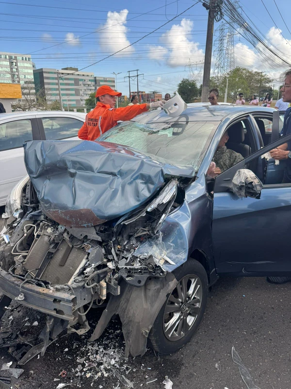 Motorista estava em alta velocidade, segundo amigo por Reprodução