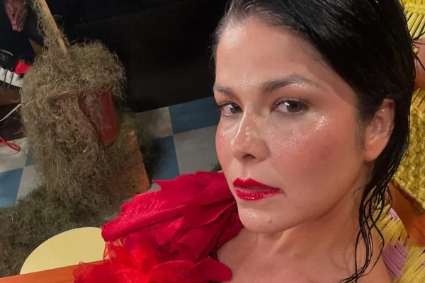 Samara Felippo por Reprodução