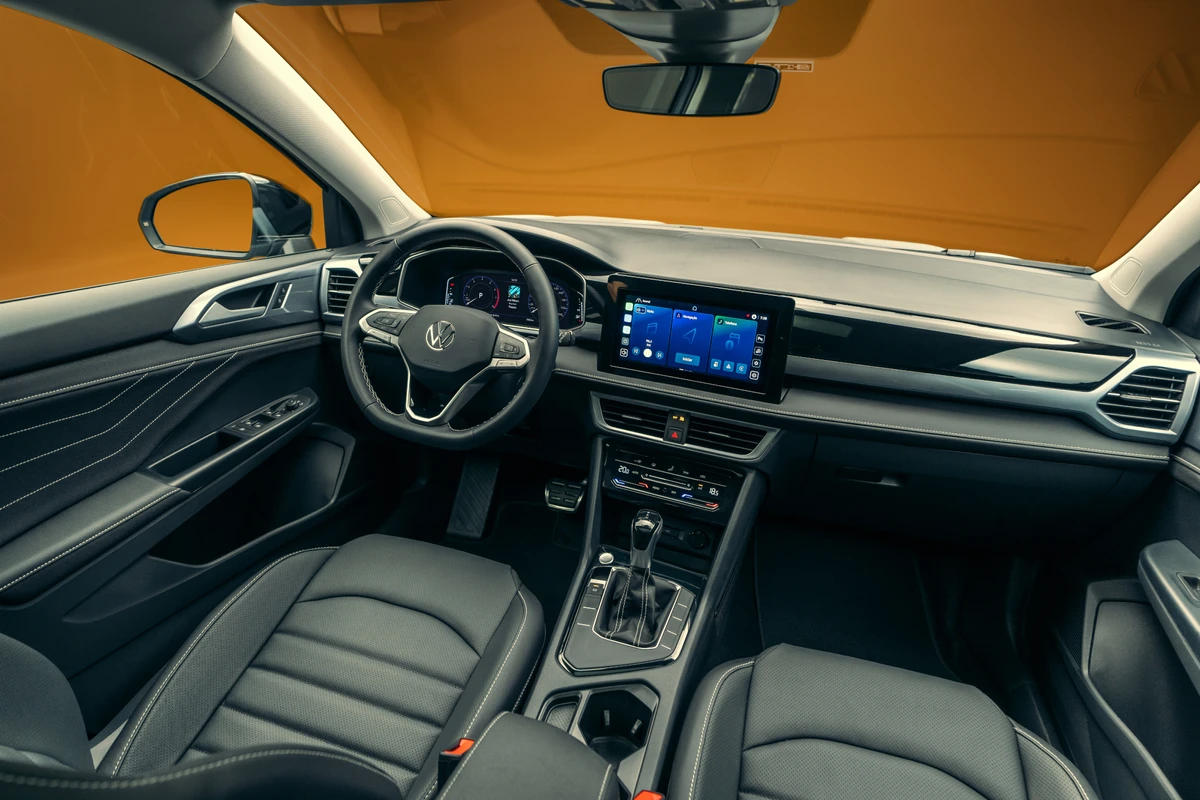 O SUV tem seis airbags e novos equipamentos de auxílios à condução