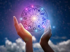 Imagem - 6 signos sentirão presença e receberão recado de quem já se foi essa semana (20 a 26 de outubro)