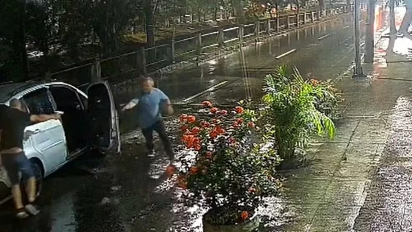 Policial mata outro em briga dentro de carro: 'Tá maluco? Sou eu, Santiago'
