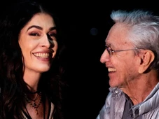 Imagem - Esposa de Caetano Veloso, Paula Lavigne posta fotos nua: 'Pode ou é tarde demais?'