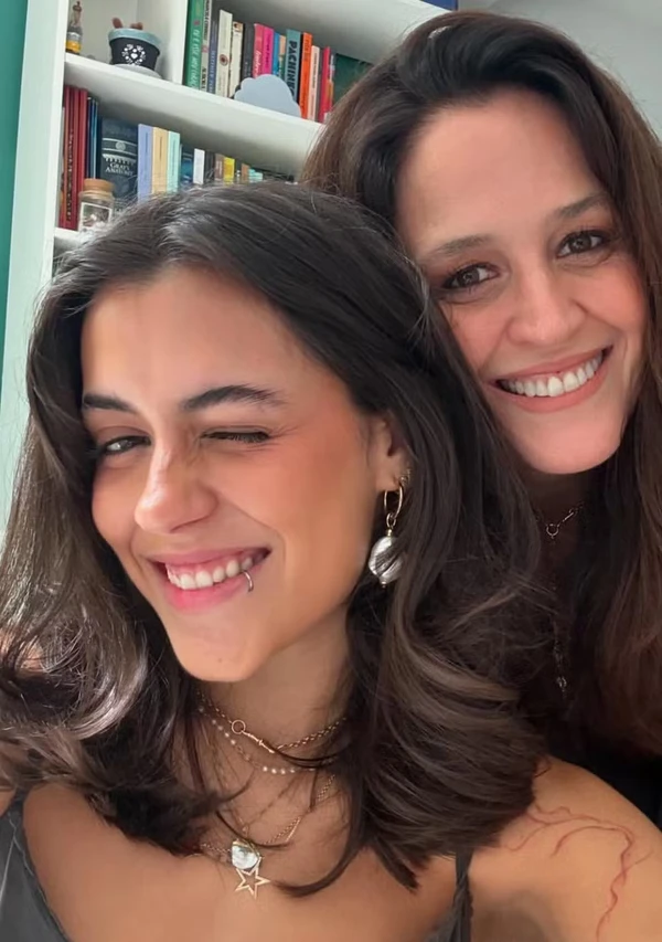 Beatriz Lobo e Ana Luiza Guimarães por Reprodução/TikTok