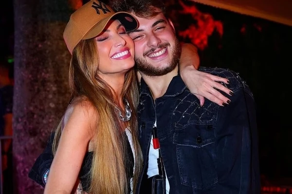 Patrícia Poeta e o filho Felipe Poeta por Reprodução/Instagram