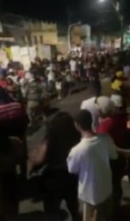 Soldado do Exército é agredido por PMs durante arrastão do Psirico por Reprodução