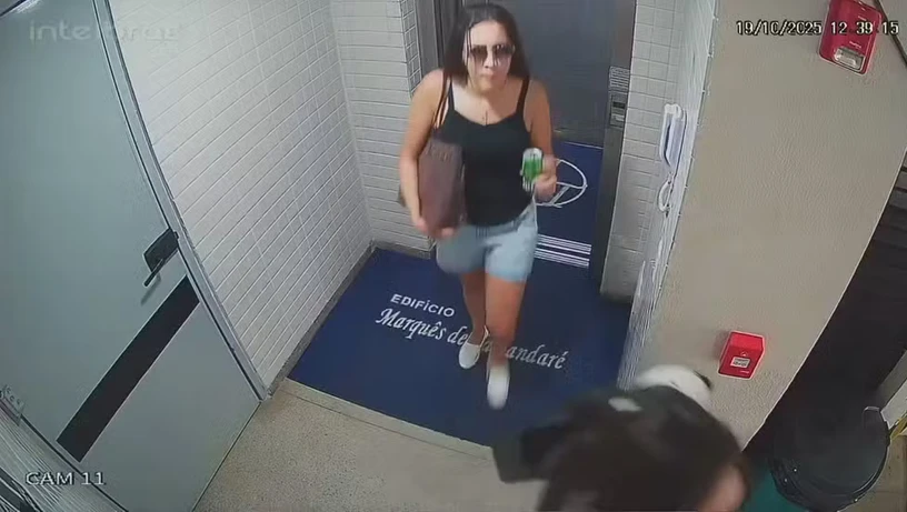Imagem - Mulheres invadem apartamento, furtam R$ 1 milhão em joias e deixam imóvel bebendo cerveja