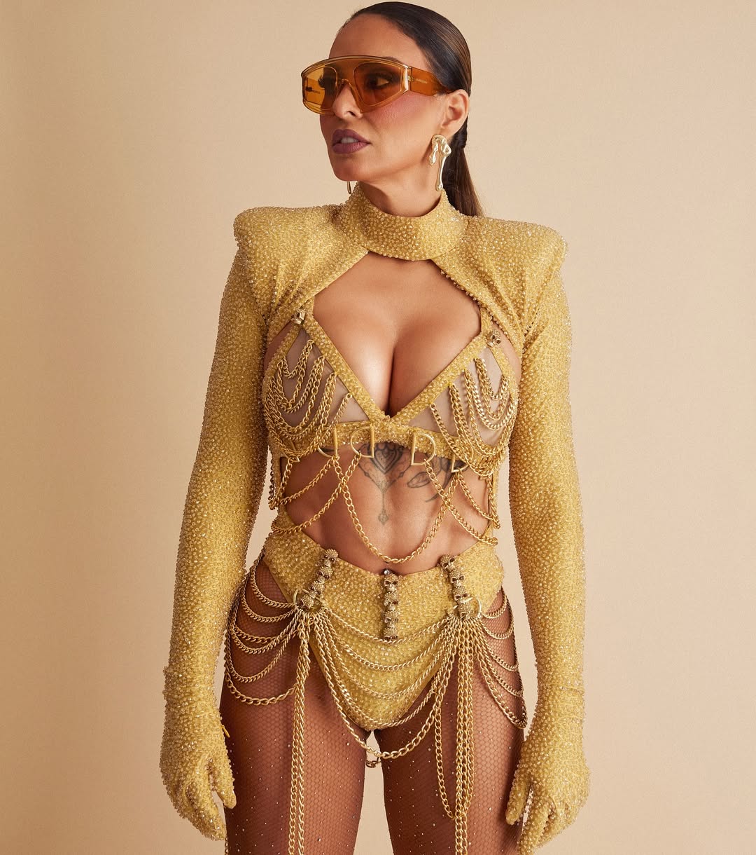 Alinne Rosa por Reprodução/Instagram