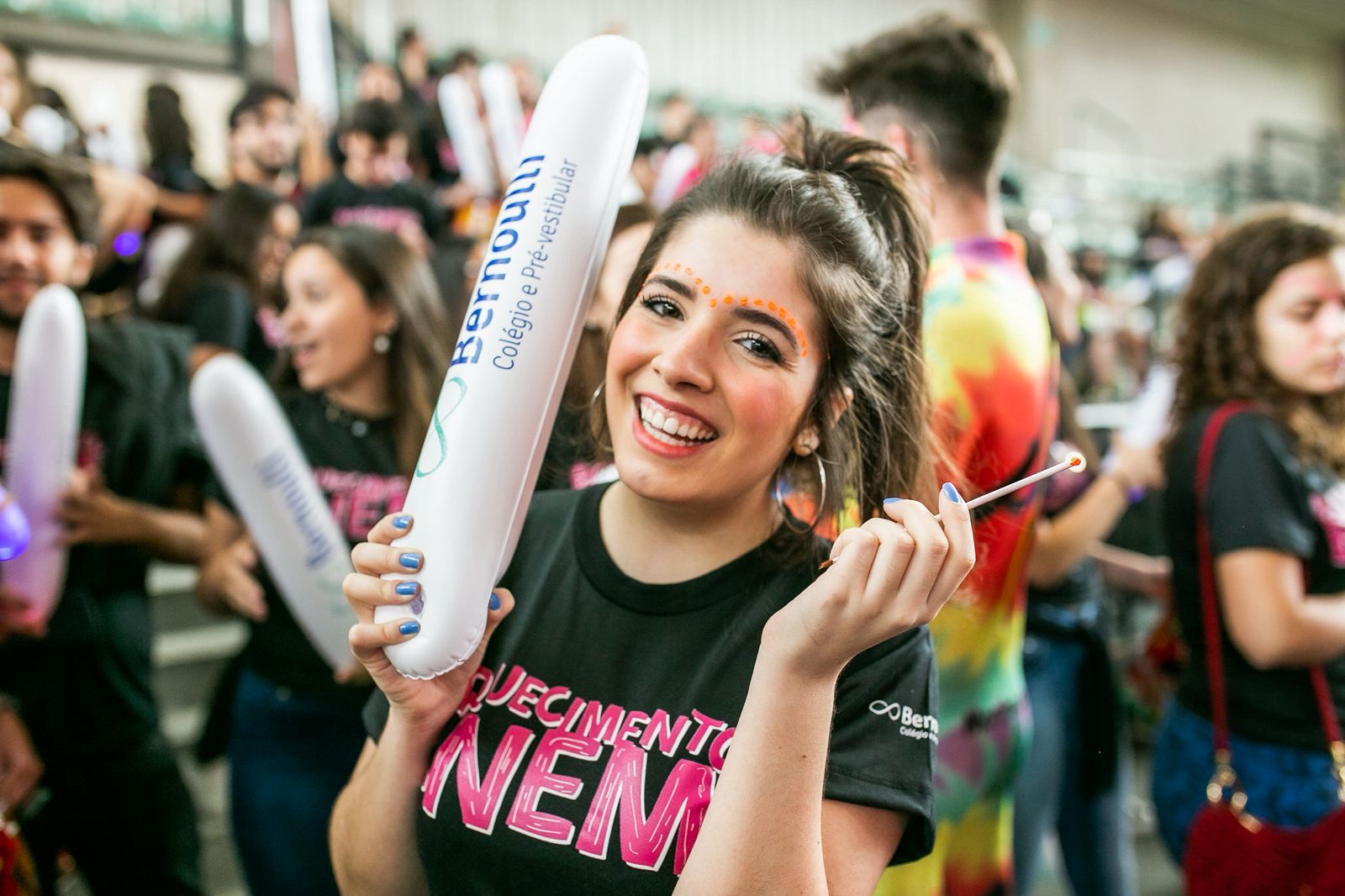 Assuntos em destaque no cotidiano podem inspirar perguntas por Divulgação Bernoulli Educação