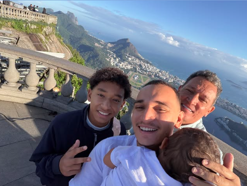 Casal escolheu batizado no Cristo Redentor por Reprodução | Instagram
