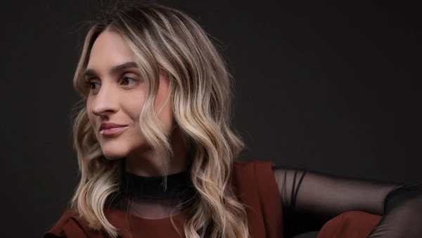Camilla Angheben por Reprodução