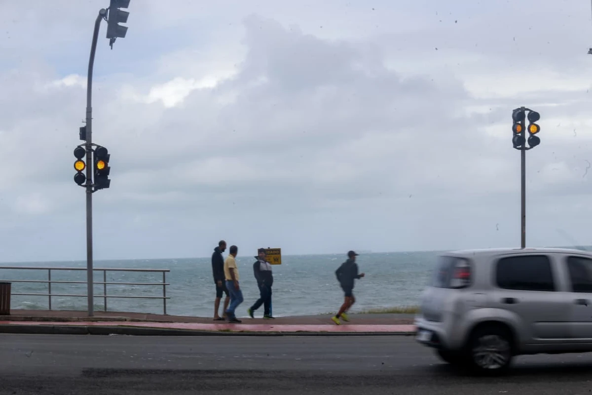 Doa de chiuva em Salvador por Arisson Marinho/CORREIO