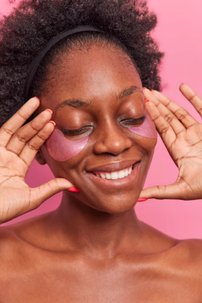Bases para pele negra deve ser por Reprodução | Freepik