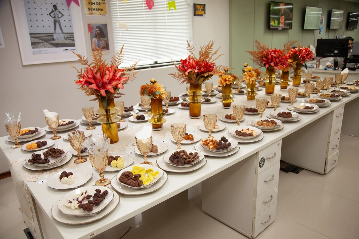 30 concorrentes participaram do Correio Experimenta Brigadeiros por Sora Maia/CORREIO