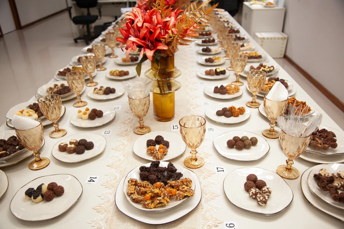 30 concorrentes participaram do Correio Experimenta Brigadeiros por Sora Maia/CORREIO