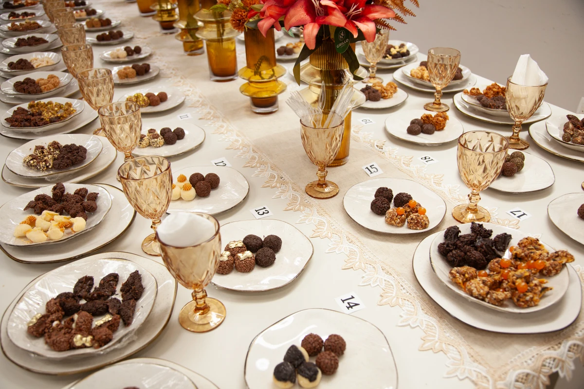 30 concorrentes participaram do Correio Experimenta Brigadeiros por Sora Maia/CORREIO