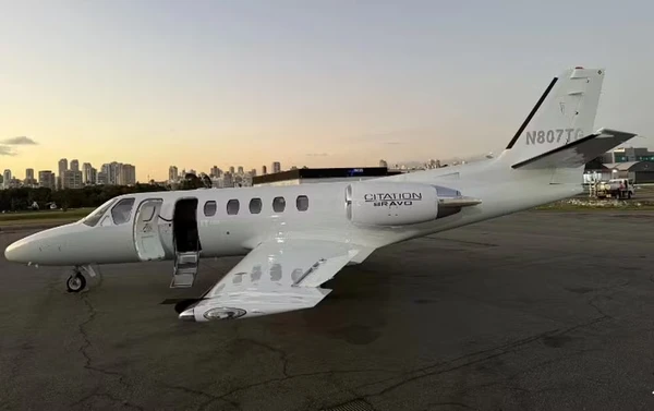 Belo usa aeronave para conciliar gravações e shows pelo Brasil por Reprodução