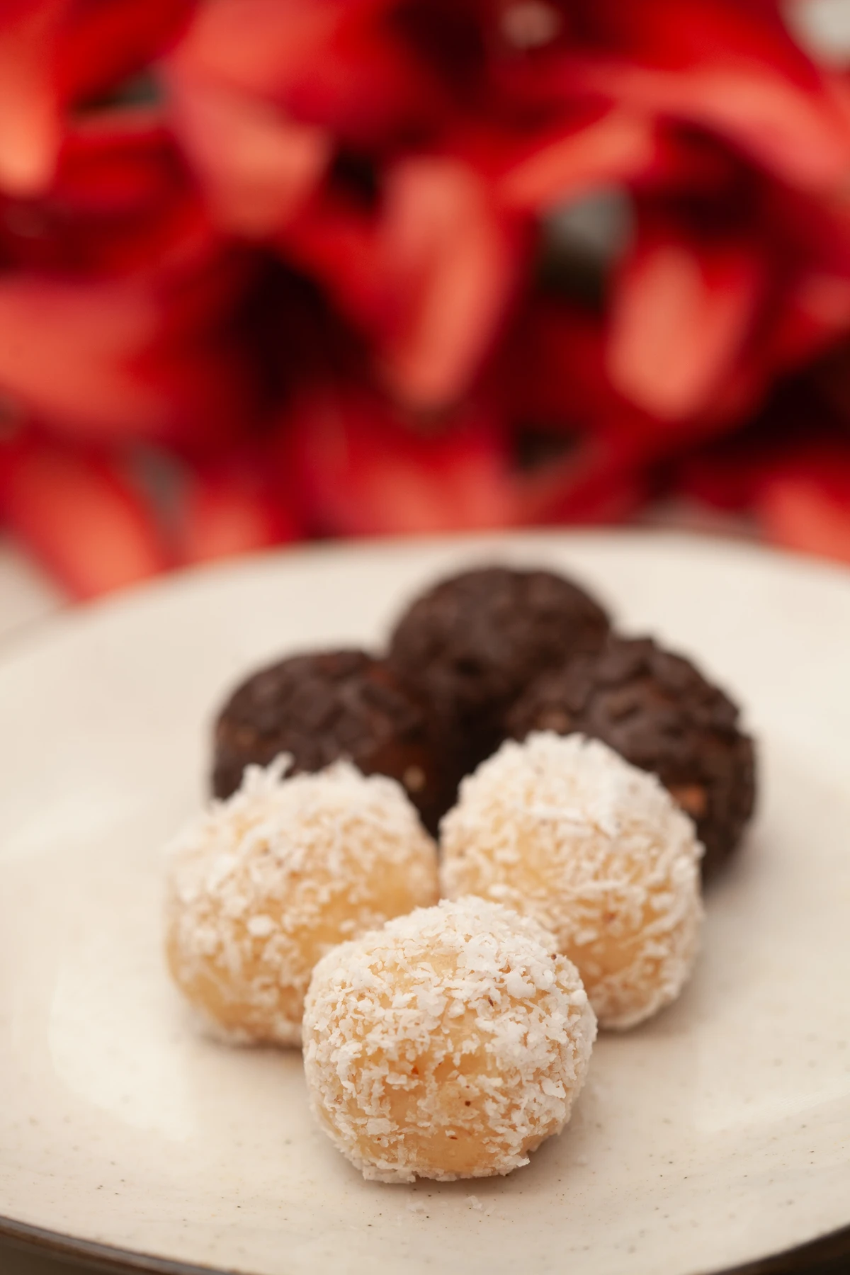 Brigadeiro BrigadeiBia - Correio Experimenta Brigadeiros por Sora Maia/CORREIO