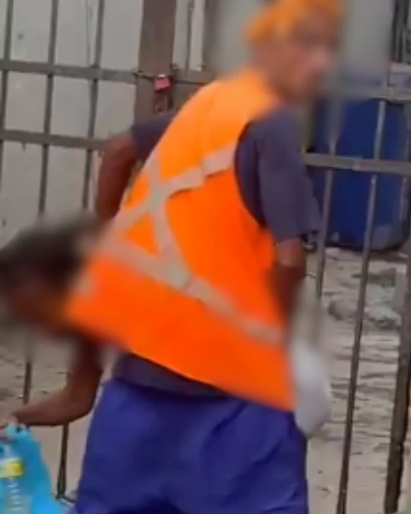 Casal foi interrompido por homem que estava gravando por Reprodução/Redes sociais