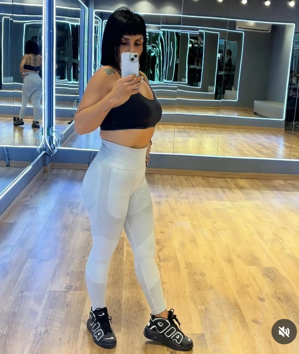 Mulher morre após passar mal durante treino em academia  por Reprodução/Instagram