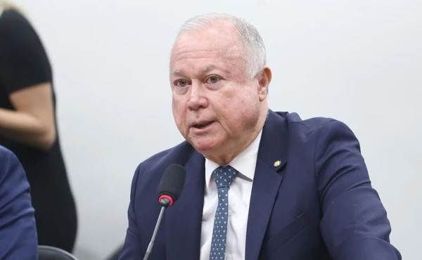 O deputado federal Paulo Azi, presidente do União Brasil na Bahia