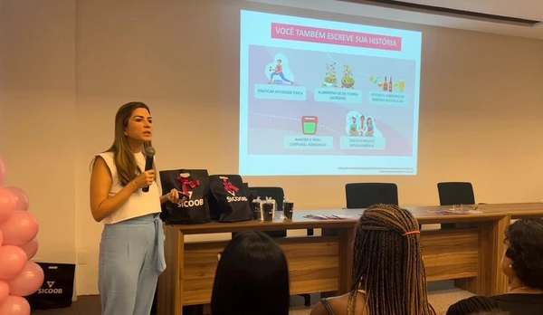 A radiologista Luciana Matteoni fará uma palestra de conscientização  no Teatro da Faculdade Cairu