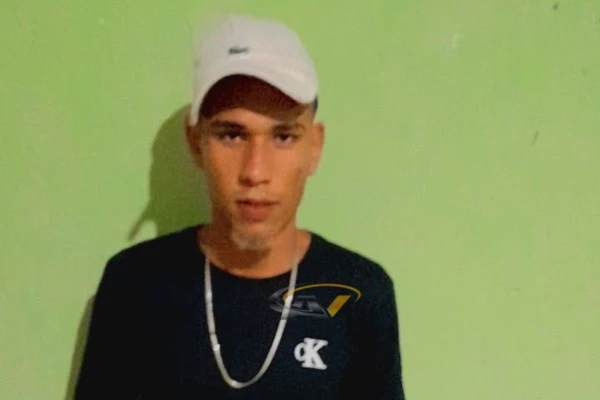 Carlos Henrique foi morto na 2ª Travessa São Francisco por Reprodução