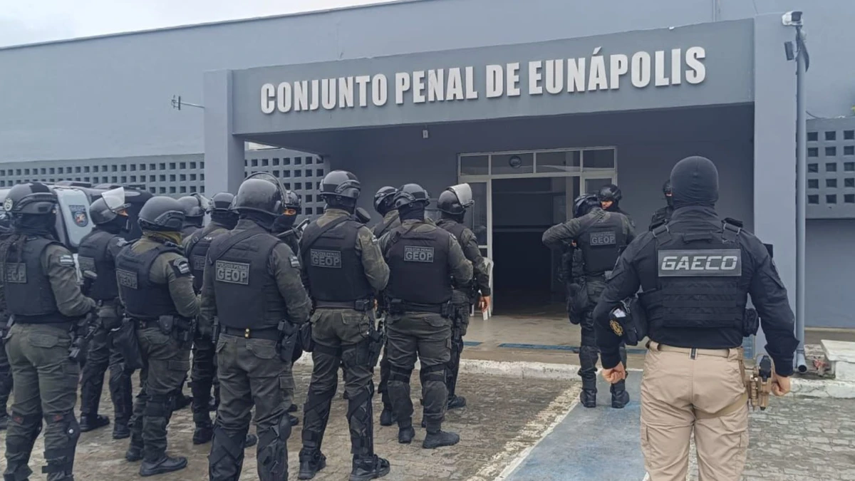 Operação realizada em presídio em Eunápolis