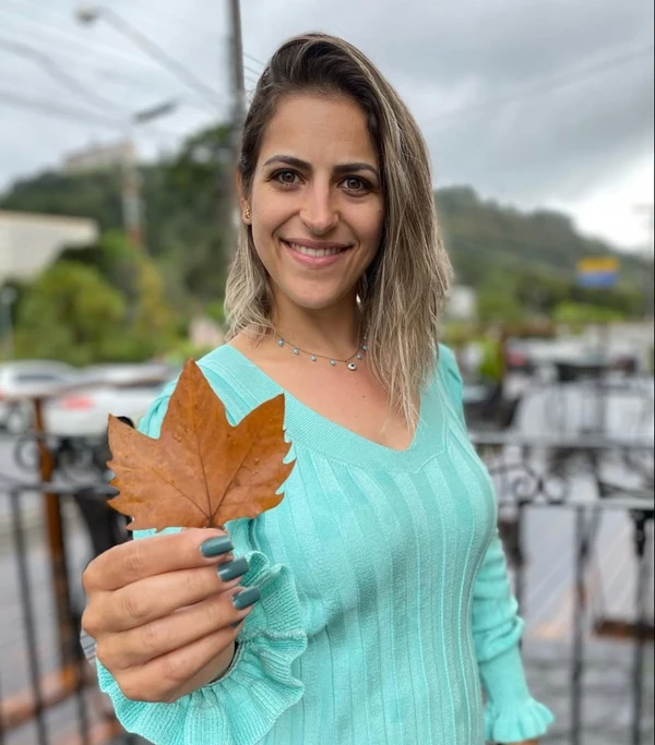 Patrícia de Fátima Ribeiro por Reprodução