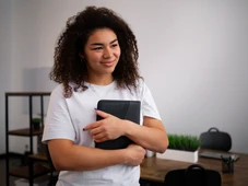Imagem - Softtek e Fundação Solidária firmam parceria com o MT para impulsionar empregabilidade e inclusão digital