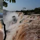 Imagem - Emilia Clarke, atriz de 'Game Of Thrones', visita as Cataratas do Iguaçu durante férias; veja fotos
