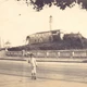 Imagem - Farol da Barra na década de 1920 tinha bondinho e sítios na orla; veja imagens