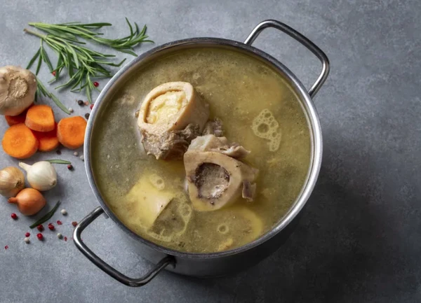 Caldo de Ossos por Reprodução