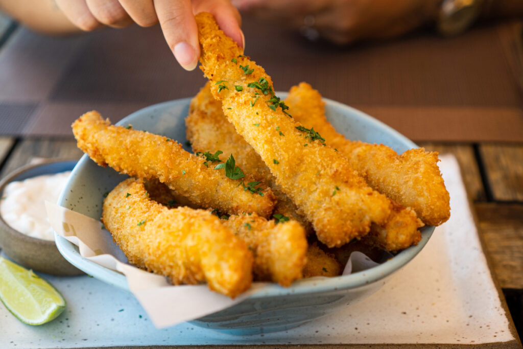 Iscas de peixe (Imagem: Diego Tomazini | Shutterstock)
