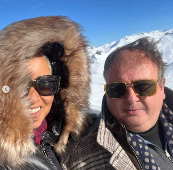 Jacquin, esposa Rosângela e casal de filhos gêmeos por Reprodução