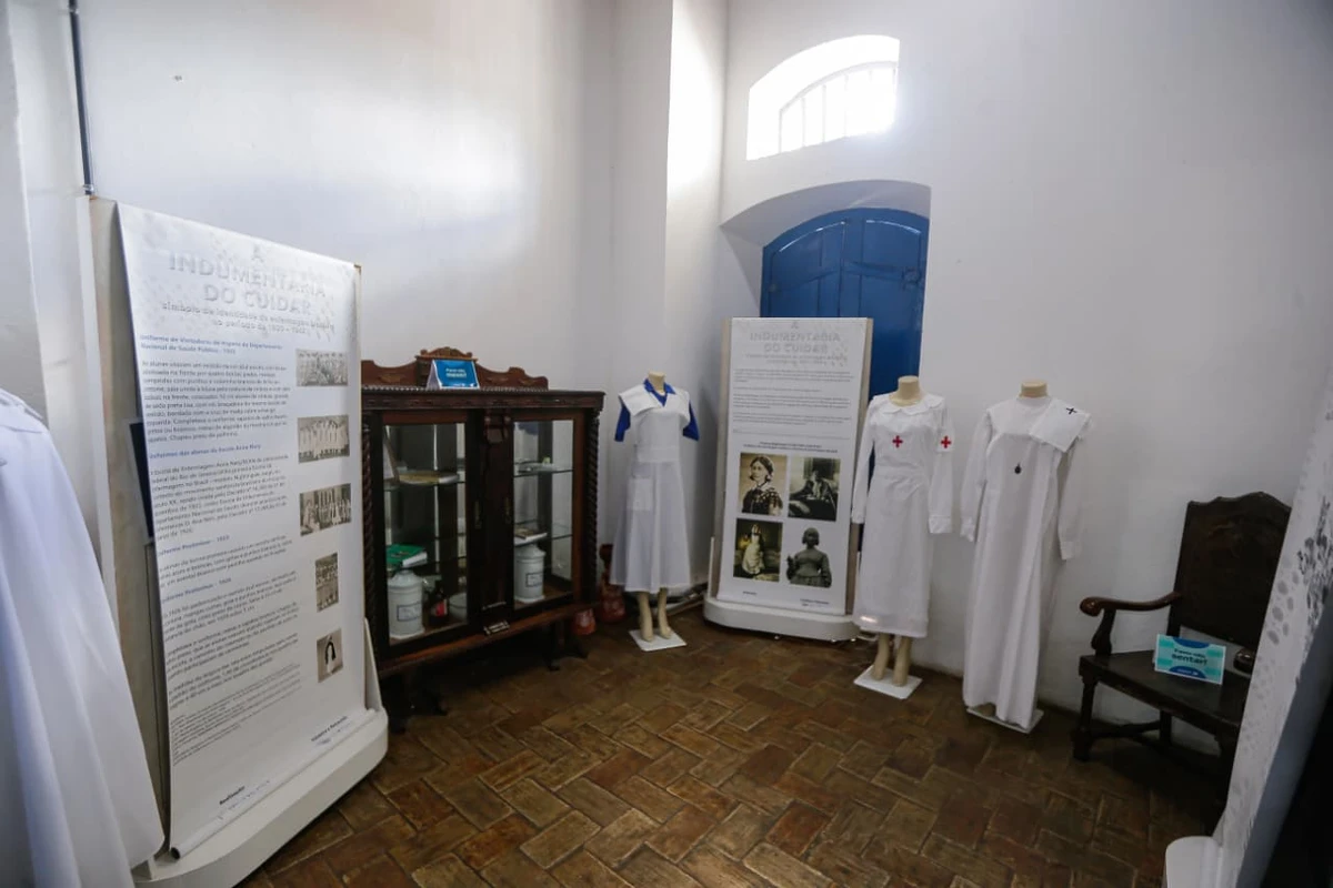 Memorial Anna Nery  por Arisson Marinho/CORREIO