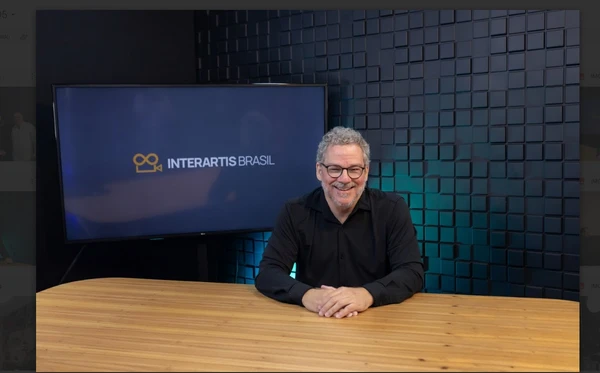 Oferecido pela Interartis Brasil, cursos têm como alvo artistas, profissionais da cultura e criadores de conteúdo que buscam compreender e dominar as dinâmicas da comunicação no ambiente digital