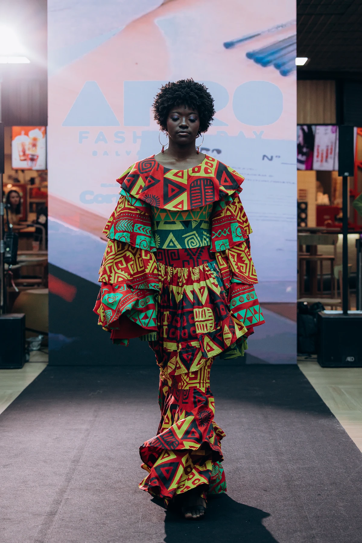Desfile surpresa  por Lucas Leawry