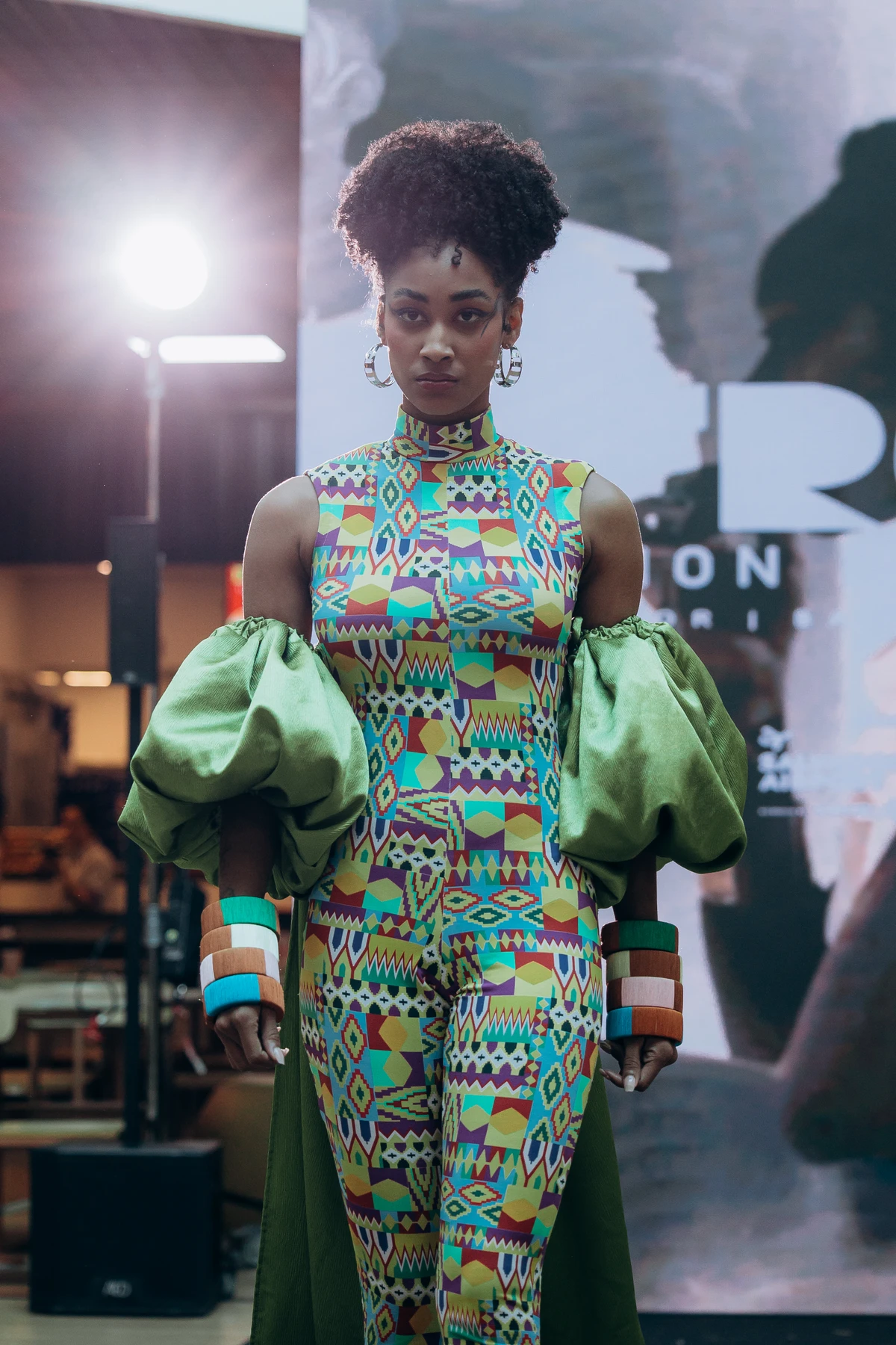 Desfile surpresa  por Lucas Leawry