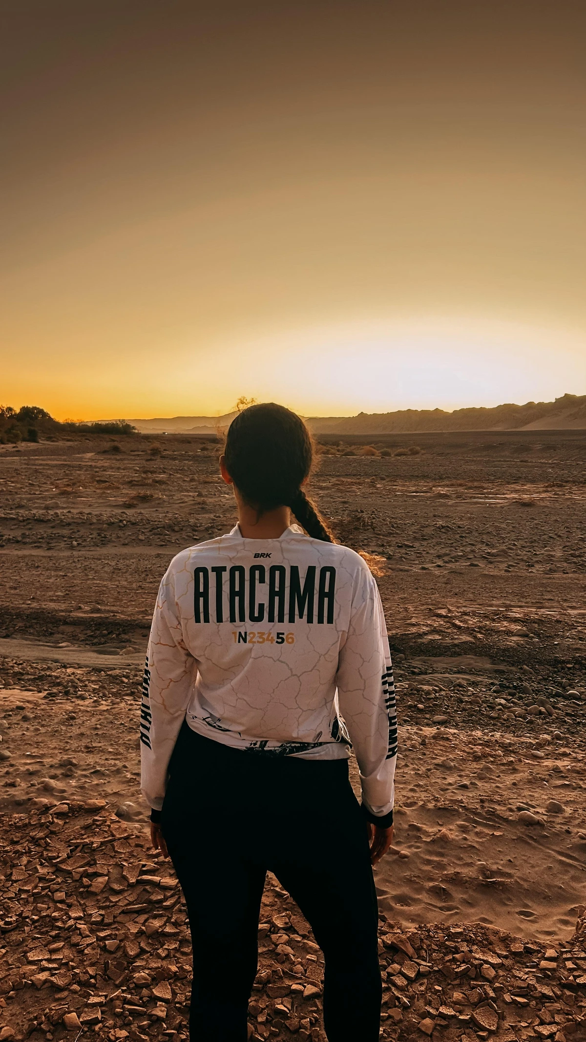 Taiane Ribeiro e Joanilson Assis no deserto do Atacama por Arquivo pessoal