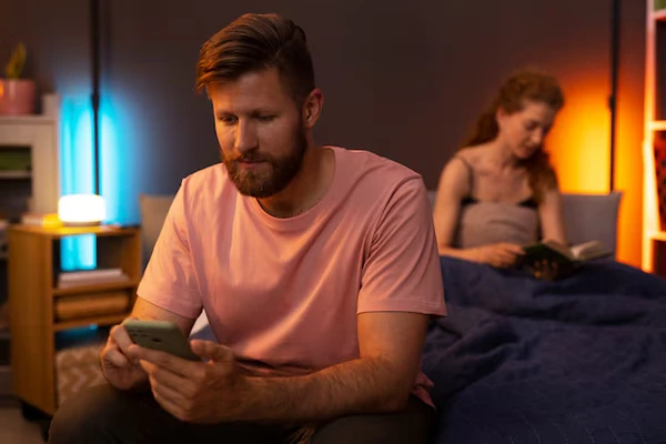 Vício em pornografia por Shutterstock