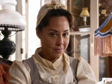 Imagem - Zenaide se encanta por Asdrúbal e intrigas agitam 'Êta Mundo Melhor!' deste sábado (8)