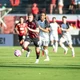 Imagem - Em jogo equilibrado, Vitória sofre gol nos minutos finais e perde para o Corinthians