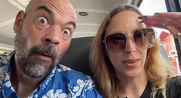 Aaron Goodwin com a esposa Victoria Goodwin por Reprodução