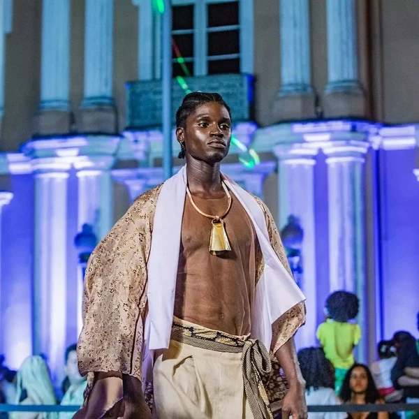 Amissão no Afro Fashion Day por Reprodução redes sociais