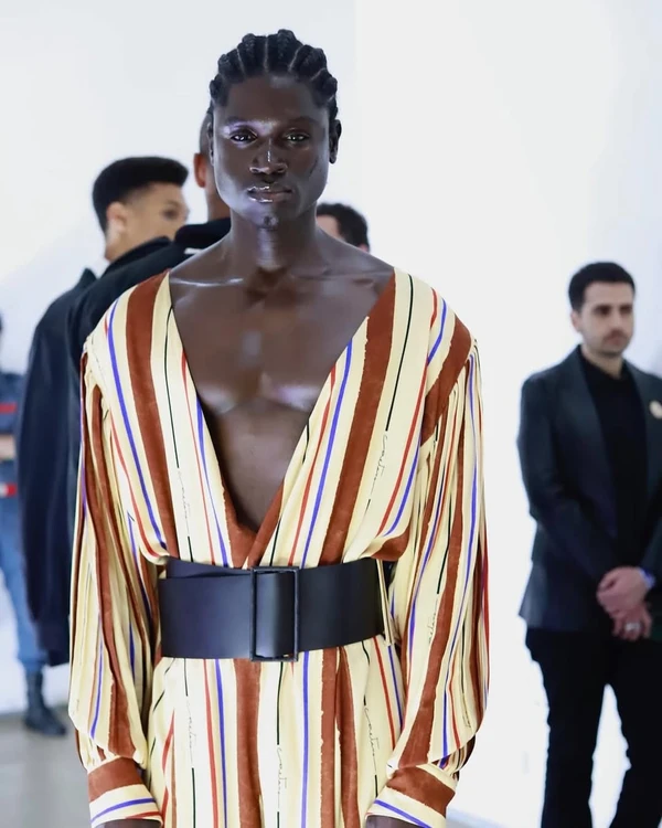 Amissão no SPFW por Reprodução redes sociais
