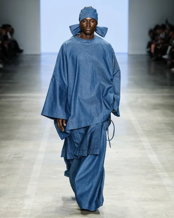 Amissão no SPFW por Reprodução redes sociais